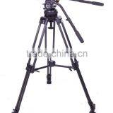 Professional Video Camera Tripod Secced Reach Plus 5 Tripod With Pan Bar and Ground Spreader Loading 44kg thumbnail-2