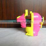 Desk Hand-operated Pencil Sharpener thumbnail-5