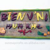 Wholesale Custom Polyresin France Reunion Souvenir Plates for Sale thumbnail-4