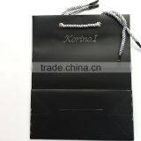 Top Quality Gift Paper Packaging Bag Shopping Paper Bag With Handlle Making by Machine for Shopping Wtih Beautiful Flowers