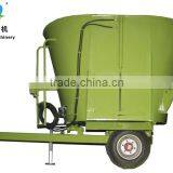 Cattle Feed Mixing in the Farm/tmr Mixing Wagon Trailer thumbnail-2