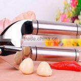 High Grade Factory Direct Sale Manual Garlic Press and Peeler thumbnail-1