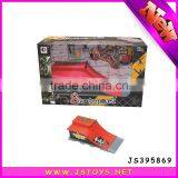 New Arrival Finger Skateboard With Skatepark for Kids thumbnail-1