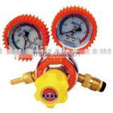 Adjustable gas regulator