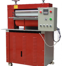 Hydraulic Pneumatic Leather Calender Machine Working Aread 900MM thumbnail-1