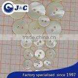 Flat 2 Holes White Color Trocas Shell Button thumbnail-3