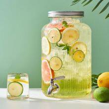 Large-Cap Glass Dispenser With Spigot! Thick Glass, Sleek Spigot for Easy Pour. Holds Drinks, Fruit Design—ideal for Parties.