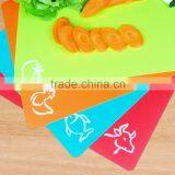 2016 New 6pcs per Set PP Kitchen Non Slip Cutting Board thumbnail-3