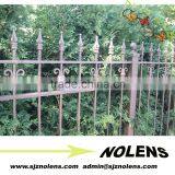 Simple Iron Short Fence On Wall Design thumbnail-1