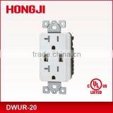 4.0A 5VDC Dual USB Charger With 20A Duplex Tamper Resistant Receptacle
