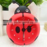 2015 HOT multi-colors cheap promotional cartoon character customized silicone table clock