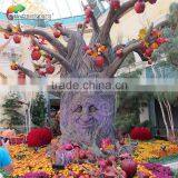 Artificial talking tree for theme park attraction