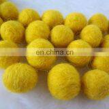 Amazon Hot Sale 5cm 6cm Diameter 100% Wool Felt Laundry Dryer Balls for Laundry thumbnail-3