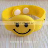 2016 New Arrival Soft Silicon Bracelet With Cute Smiley Face emoji