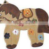 New Design Polyresin 2D Cartoon Horse Decoration thumbnail-1