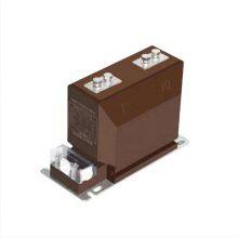 Factory Direct Sale of LZZBJ9-10 High Voltage Current Transformer for 10KV Cabinets Three-Phase 220V Output 50Hz Frequency