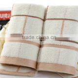 100% Pure Cotton Grid Towel thumbnail-4