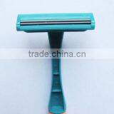 Twin Blade Safety Shaving Razor thumbnail-2