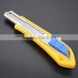 ABS Body 18mm Blade Safety Cutter Utility Knife thumbnail-4