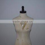 White Fabric Dilapidated Upper Body Retro Woman Mannequin Display thumbnail-5