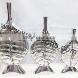 Modern Style Silver Engraved Black Metal Small Handmade Flower Vase thumbnail-5