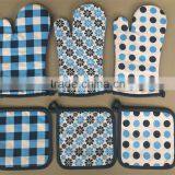 Canvas Printed Oven Mitt and Pot Holder thumbnail-3