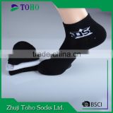 Wholesale custom new design black sports crew socks mens sport