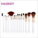 15 Platinum Lace Bag Wood Handle Makeup Brush Set thumbnail-1
