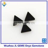 China Supplier Black Onyx Triangle Normal Cut Gemstone for Jewelry thumbnail-1