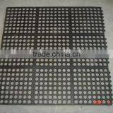 Poriferous Rubber Mat thumbnail-5