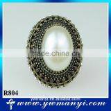 Competitive Price Fashion Ring Jewelry Pearl Antique Gold Ring R804 Supplier's Choice thumbnail-1
