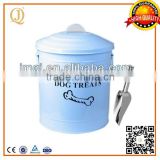 China wholesales airtight metal dog food container with scoop