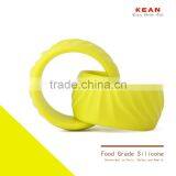 .com Hot Selling Food Grade Baby Teething Sililcone Wristband thumbnail-4