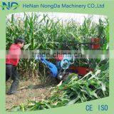 Small Combine 4 Rows Corn Reaping Machine thumbnail-5