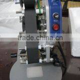 China Guangzhou GMP Standard Pet Bottle Manual Batch Coding Machine thumbnail-3