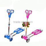 Flashing Wehel Frog Scooter With Double Pedal Four Wheel Scooterl Children Scooter thumbnail-2