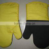 Heat Resistant Silicone Oven Mitts thumbnail-1