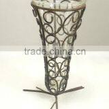Iron Wire Flower Vases thumbnail-1