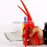 CY125 Shrimp Deveiner and Peeler Prawn Seafood Shell Curved Peeler thumbnail-5