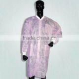 Hot Sale! Medical Supply Disposable PP Non Woven Red/pink Woman Lab Coat