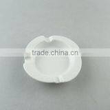 Wholesale Cheap Round White Porcelain Ashtray thumbnail-1