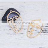 Zinc Based Alloy Pendants Face Mask Gold Plated thumbnail-3