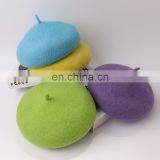 Детские шерстяные береты для младенцев и детей - девочек. Осенние и зимние шапки в модном однотонном цвете, подходящие для семейного стиля и обеспечивающие тепло thumbnail-4