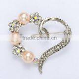 Fahsion Heart With Pearl Crystal Flower Pin Brooch thumbnail-3