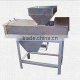 Factory Supply Dry Way Peanut Red Skin Peeling Machine With Low Breakage thumbnail-4