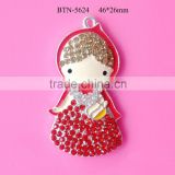 2015 Hot selling factory price new style 46*26mm rhinestone button fashionable with pendent decorations in stock (btn-5624)