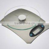 5kg Digital Kitchen Scale With Glass Tray thumbnail-4