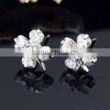 Silver cz Earring Stud thumbnail-1