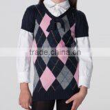 Fashion V Neck Cotton Short Sleeved Girls Argyle Sweater thumbnail-2
