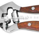 New Design Garden Tools Wooden Handle Forged Hand Pruner thumbnail-2